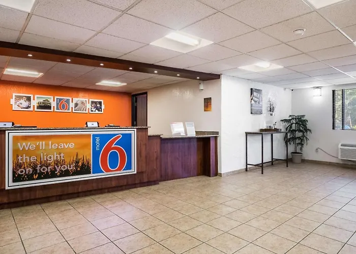 Motel 6-Prospect Heights, Il